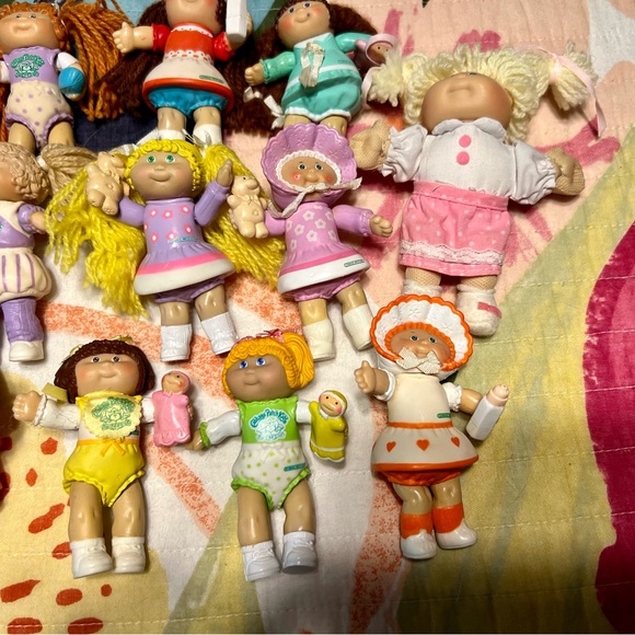 VINTAGE LOT OF 17 CABBAGE PATCH KIDS — 1980’s - Picture 5 of 12